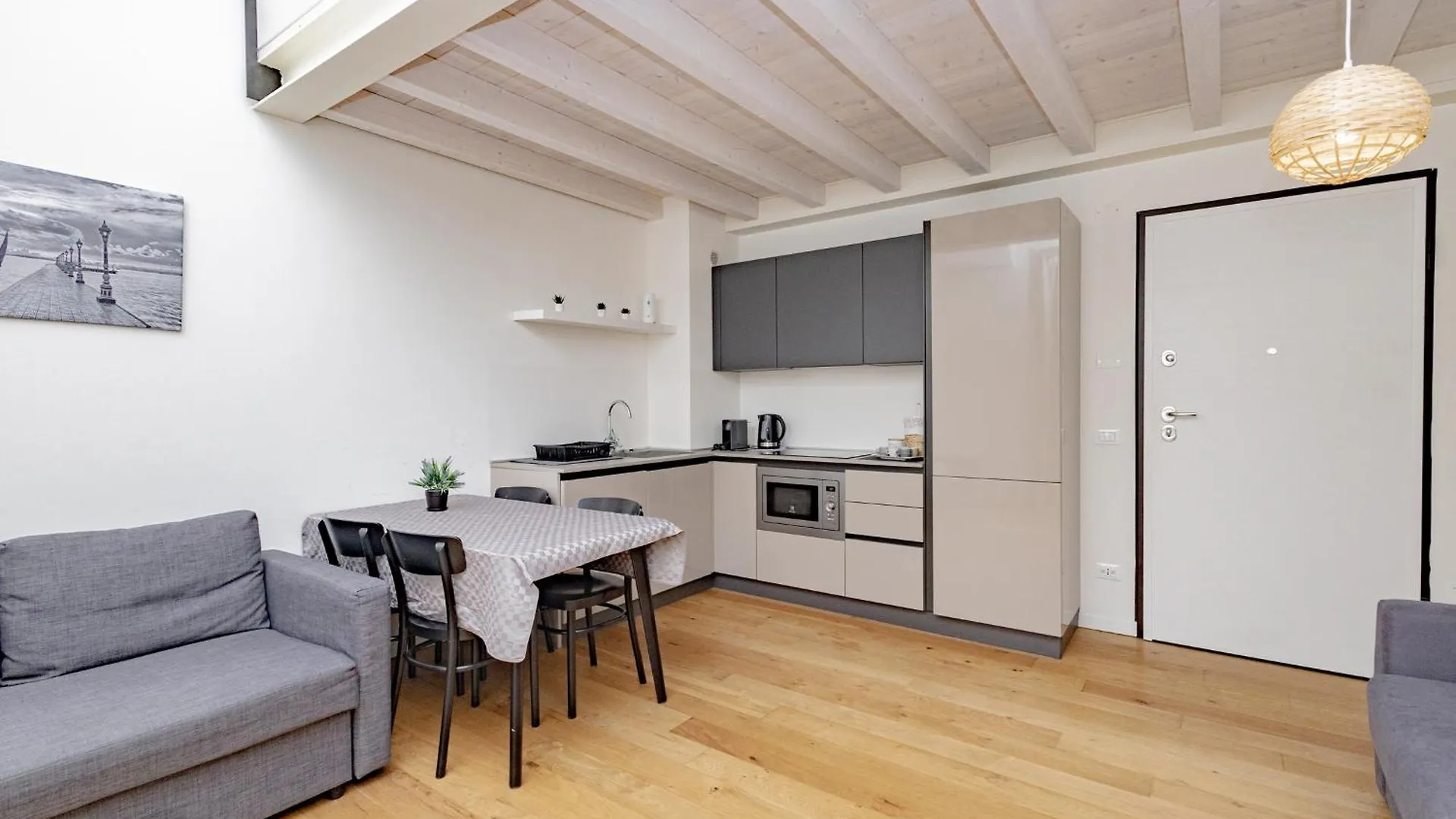 Flo Suite Three 3 Bergamo