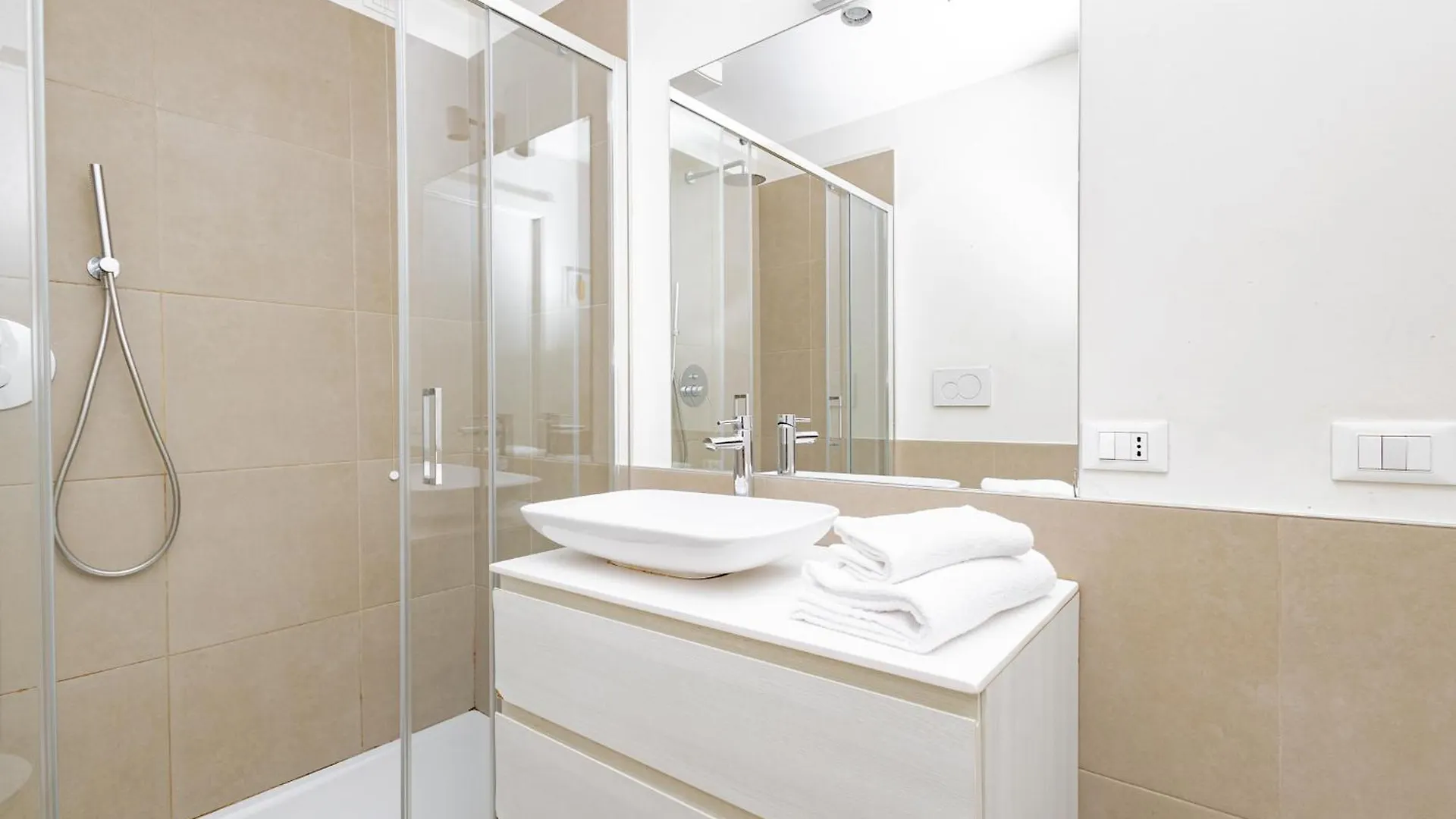 Apartamento Flo Suite Three 3 Itália